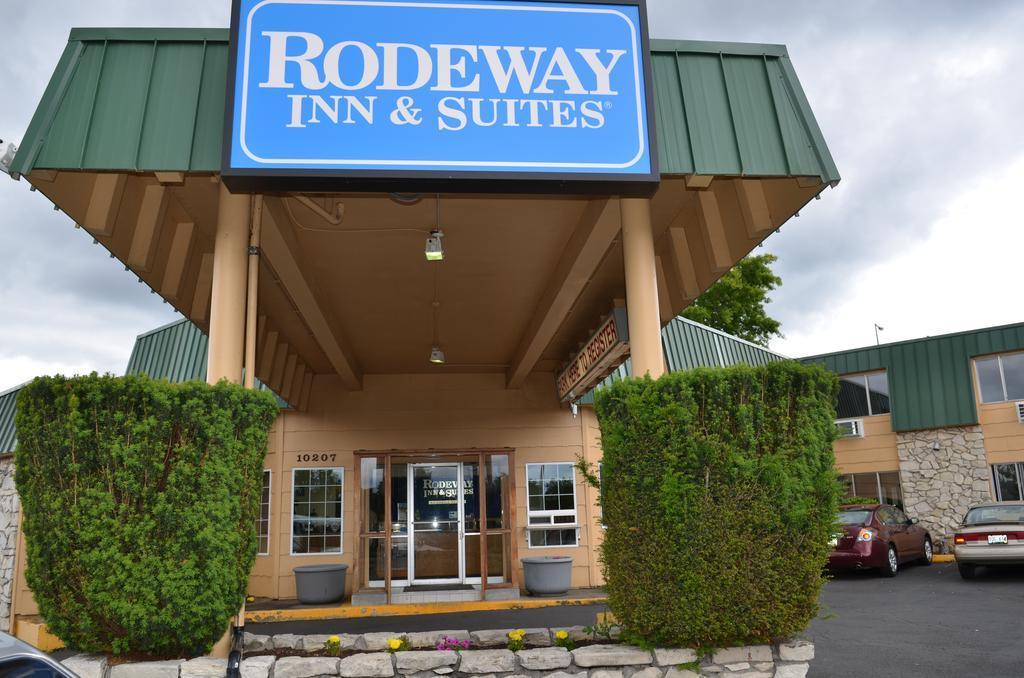 Rodeway Inn & Suites Hwy 217 & 26 W Portland Dış mekan fotoğraf